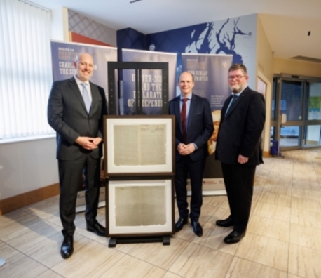 US Declaration-linked Newspaper Displayed in Belfast